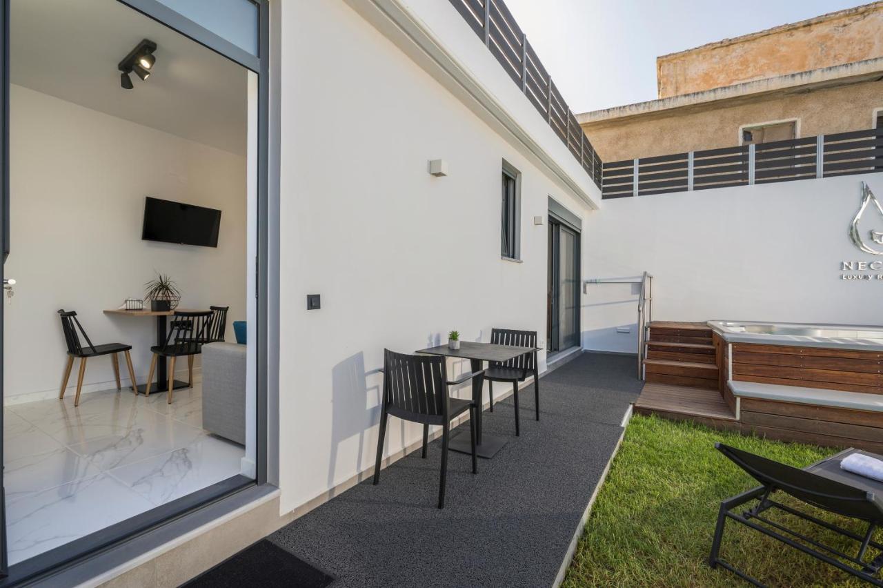 Nectar Luxury Residence Kíssamos Екстериор снимка